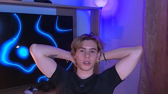 Snapshot of dimitri_tv chatting on 09/13/25, 11:48 dimitri tv online show from 09/13/25, 11:48