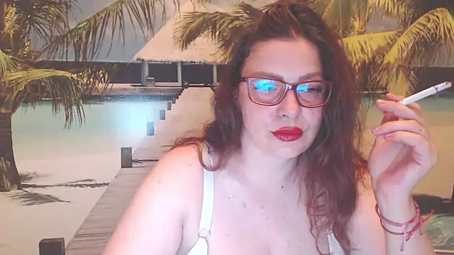 Queen  Natasha online show from 08/05/26, 07:06