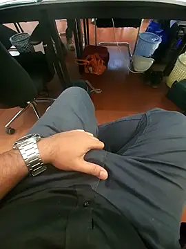 Snapshot of dream_catcher chatting on 11/13/25, 08:46 dream catcher online show from 11/13/25, 08:46