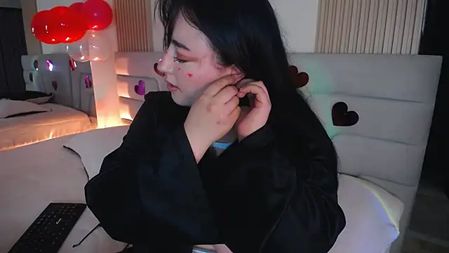 Miss Loise online show from 02/11/26, 03:55