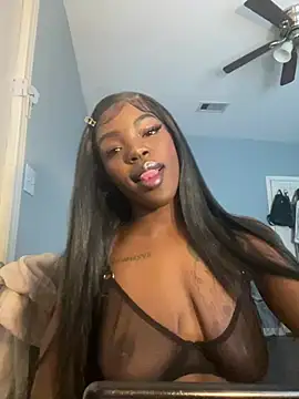 Snapshot of wishwashhy22 chatting on 03/11/25, 11:26 wishwashhy22 online show from 03/11/25, 11:26