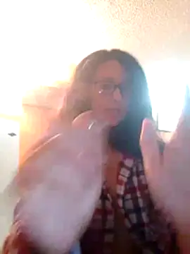 Snapshot of sofia_101 chatting on 11/07/25, 03:50 sofia 101 online show from 11/07/25, 03:50