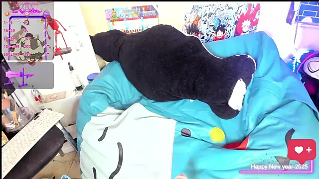 Snapshot of cristina_blu21 chatting on 01/17/25, 09:39 cristina blu21 online show from 01/17/25, 09:39