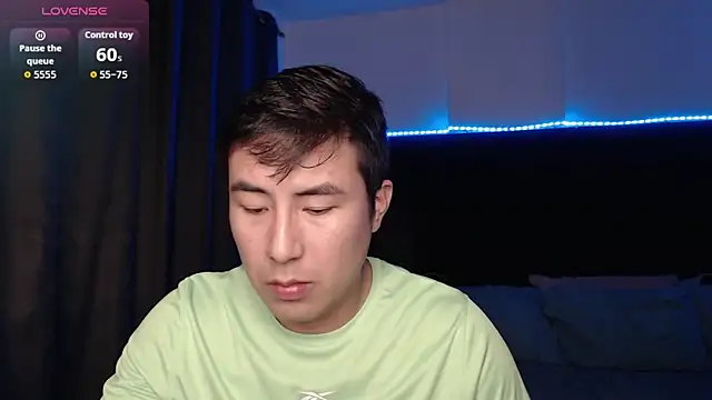 andrewmhilton  online show from 03/10/26, 08:08