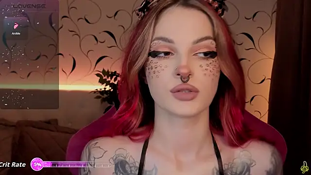 BratzieDarsie online show from 10/31/25, 10:05