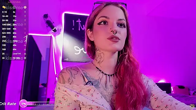 BratzieDarsie online show from 03/04/26, 11:49