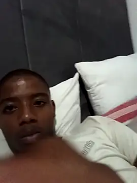 Snapshot of BLACK_BOTTOM03 chatting on 01/05/26, 06:44 BLACK BOTTOM03 online show from 01/05/26, 06:44