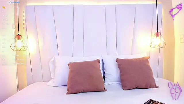 Snapshot of KiarhaTrixie chatting on 01/29/25, 03:22 KiarhaTrixie online show from 01/29/25, 03:22