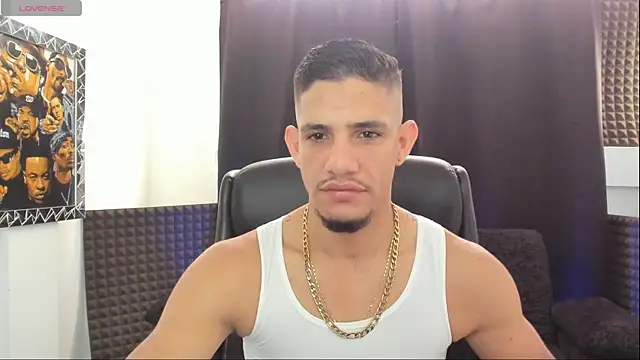 jhonnysnow17 online show from 05/26/26, 02:24