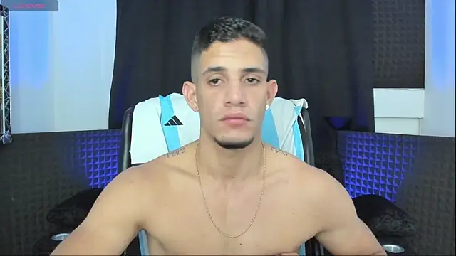 jhonnysnow17 online show from 07/17/26, 07:04