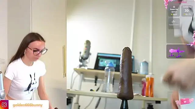 Miss69Ri99 online show from 01/04/25, 08:37