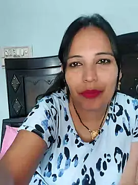 Snapshot of Poojabhabi101 chatting on 12/02/24, 06:52 Poojabhabi101 online show from 12/02/24, 06:52