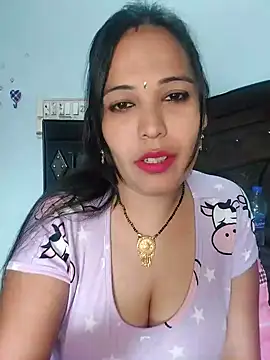 Snapshot of Poojabhabi101 chatting on 12/04/24, 07:39 Poojabhabi101 online show from 12/04/24, 07:39