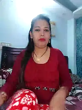 Snapshot of Poojabhabi101 chatting on 01/04/25, 06:30 Poojabhabi101 online show from 01/04/25, 06:30