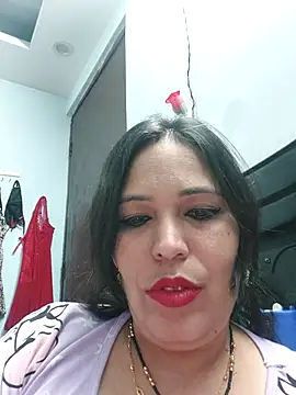 Snapshot of Poojabhabi101 chatting on 02/25/25, 05:08 Poojabhabi101 online show from 02/25/25, 05:08