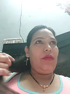 Poojabhabi101 online show from 04/12/26, 05:34