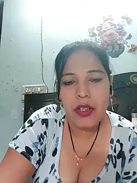 Poojabhabi101 online show from 05/02/26, 05:23