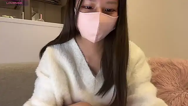 Snapshot of Ray-00 chatting on 01/16/25, 02:08 Ray-00 online show from 01/16/25, 02:08