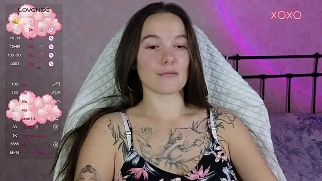 lil luna x online show from 10/05/25, 05:55