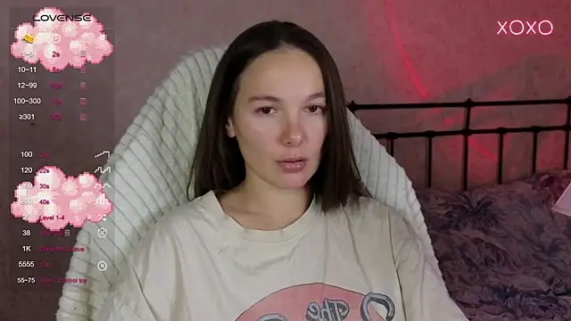 lil luna x online show from 10/17/25, 09:50