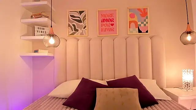 cute  cherry  online show from 09/19/25, 08:09