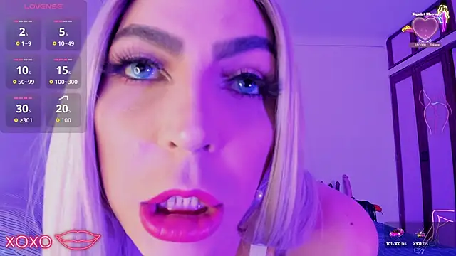 AlejandraDangerGirl online show from 10/12/25, 04:17