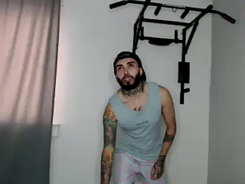 Snapshot of transgenderboy chatting on 03/02/25, 05:36 transgenderboy online show from 03/02/25, 05:36