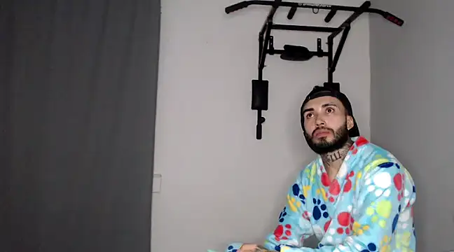 Snapshot of transgenderboy chatting on 03/09/25, 11:56 transgenderboy online show from 03/09/25, 11:56