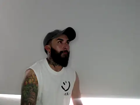transgenderboy online show from 05/16/26, 07:01
