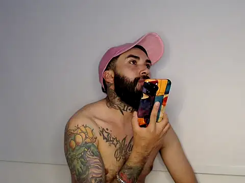 transgenderboy online show from 05/27/26, 01:24