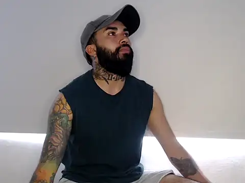 transgenderboy online show from 05/28/26, 04:48