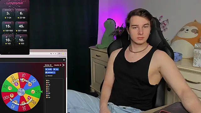 Snapshot of Vincent_Strong chatting on 11/12/25, 07:31 Vincent Strong online show from 11/12/25, 07:31