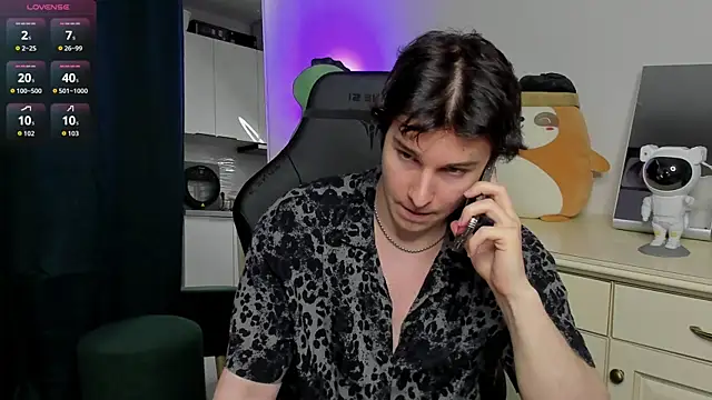 Vincent Strong online show from 03/30/26, 12:39