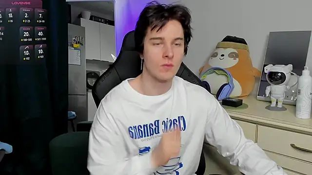 Vincent Strong online show from 04/06/26, 08:15