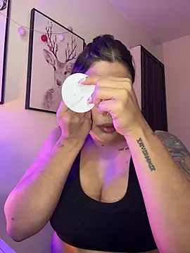 GigiiStone online show from 01/18/26, 06:44