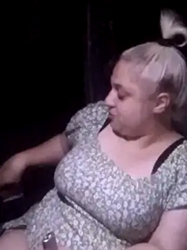 Snapshot of kb516 chatting on 12/14/25, 03:01 kb516 online show from 12/14/25, 03:01