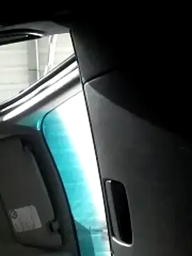 Snapshot of kb516 chatting on 12/17/25, 01:00 kb516 online show from 12/17/25, 01:00