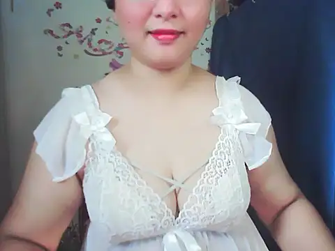 Snapshot of xiaorou-z chatting on 09/28/25, 02:39 xiaorou-z online show from 09/28/25, 02:39