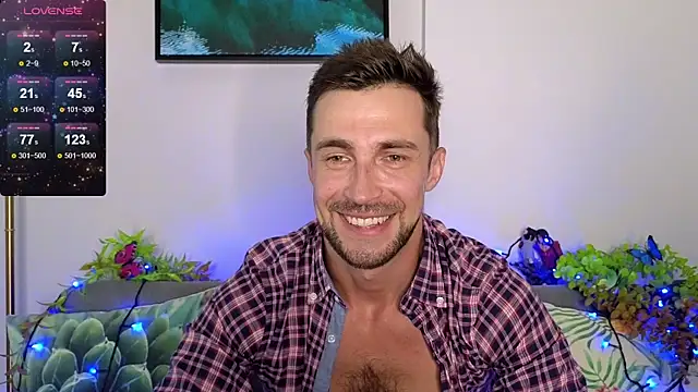 Snapshot of Promethe_us chatting on 01/25/25, 08:42 Promethe us online show from 01/25/25, 08:42