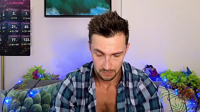 Snapshot of Promethe_us chatting on 01/26/25, 05:02 Promethe us online show from 01/26/25, 05:02