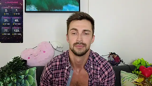 Snapshot of Promethe_us chatting on 02/17/25, 08:09 Promethe us online show from 02/17/25, 08:09