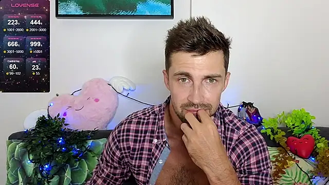 Snapshot of Promethe_us chatting on 02/28/25, 09:15 Promethe us online show from 02/28/25, 09:15