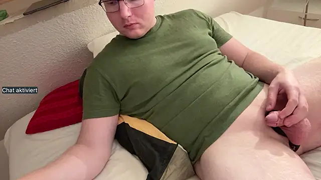 Snapshot of an0nym0us_us3r chatting on 09/14/25, 07:57 an0nym0us us3r online show from 09/14/25, 07:57