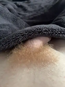 Snapshot of Gayginger86 chatting on 01/17/26, 05:56 Gayginger86 online show from 01/17/26, 05:56