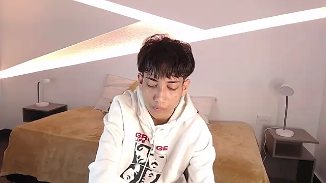 Snapshot of hot_little_bunny chatting on 01/26/25, 08:56 hot little bunny online show from 01/26/25, 08:56