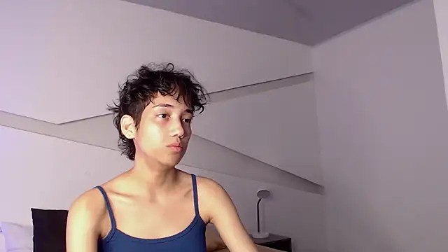 Snapshot of hot_little_bunny chatting on 03/09/25, 09:14 hot little bunny online show from 03/09/25, 09:14