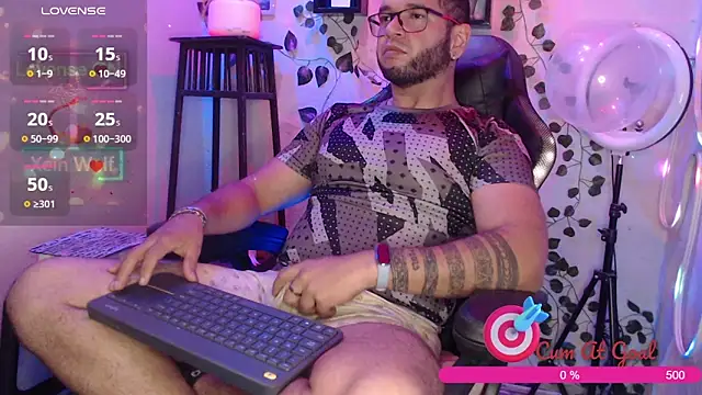 Xein WoIf online show from 02/12/26, 01:11