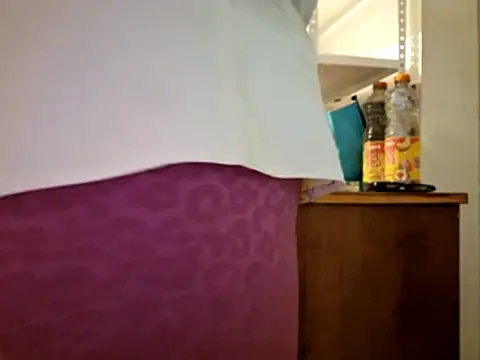 Snapshot of Samantha_Squirt@xh chatting on 10/27/25, 11:41 Samantha Squirtxh online show from 10/27/25, 11:41