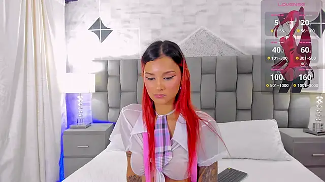 Snapshot of CinthiaCollins chatting on 12/20/24, 02:41 CinthiaCollins online show from 12/20/24, 02:41