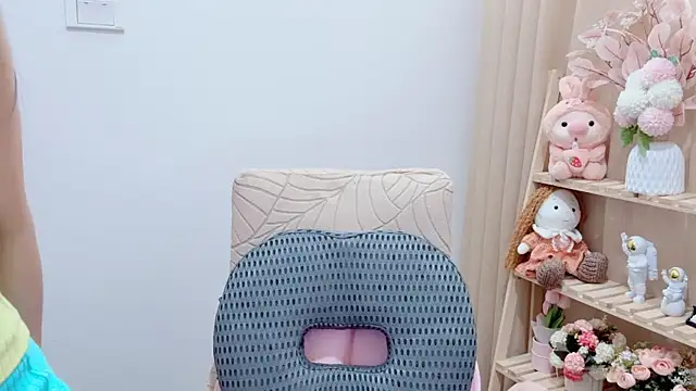 Snapshot of Rellababyy chatting on 03/13/25, 01:21 Rellababyy online show from 03/13/25, 01:21